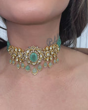 Ruhaani Emerald Choker