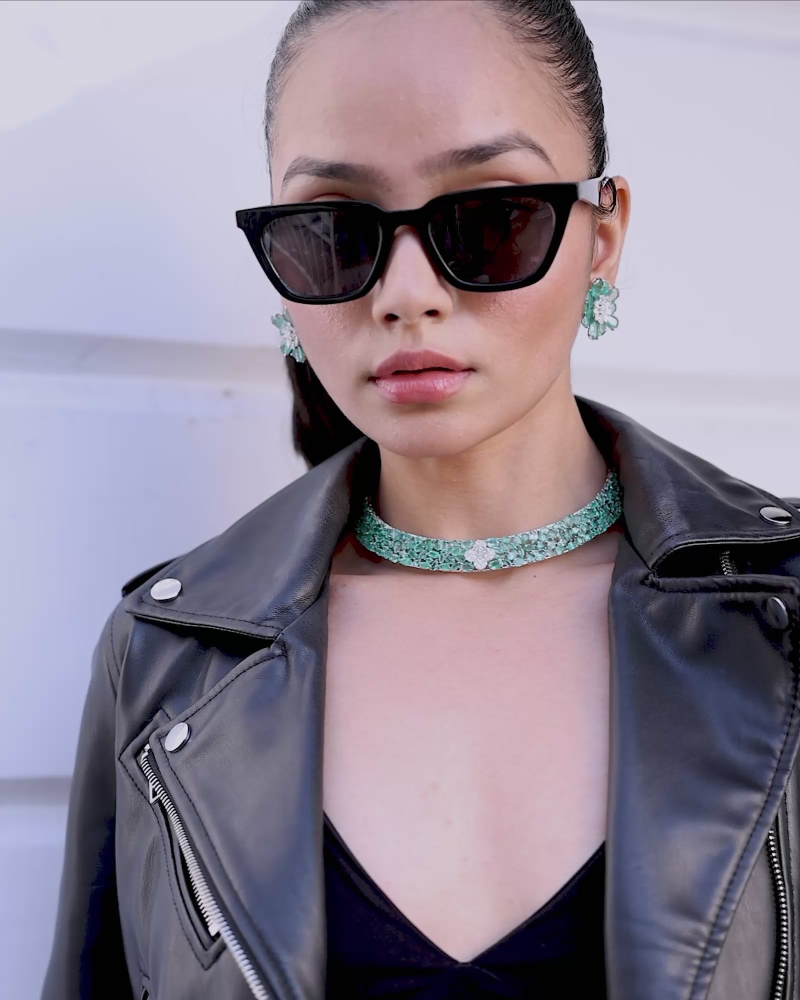 Emerald Daisy Earrings