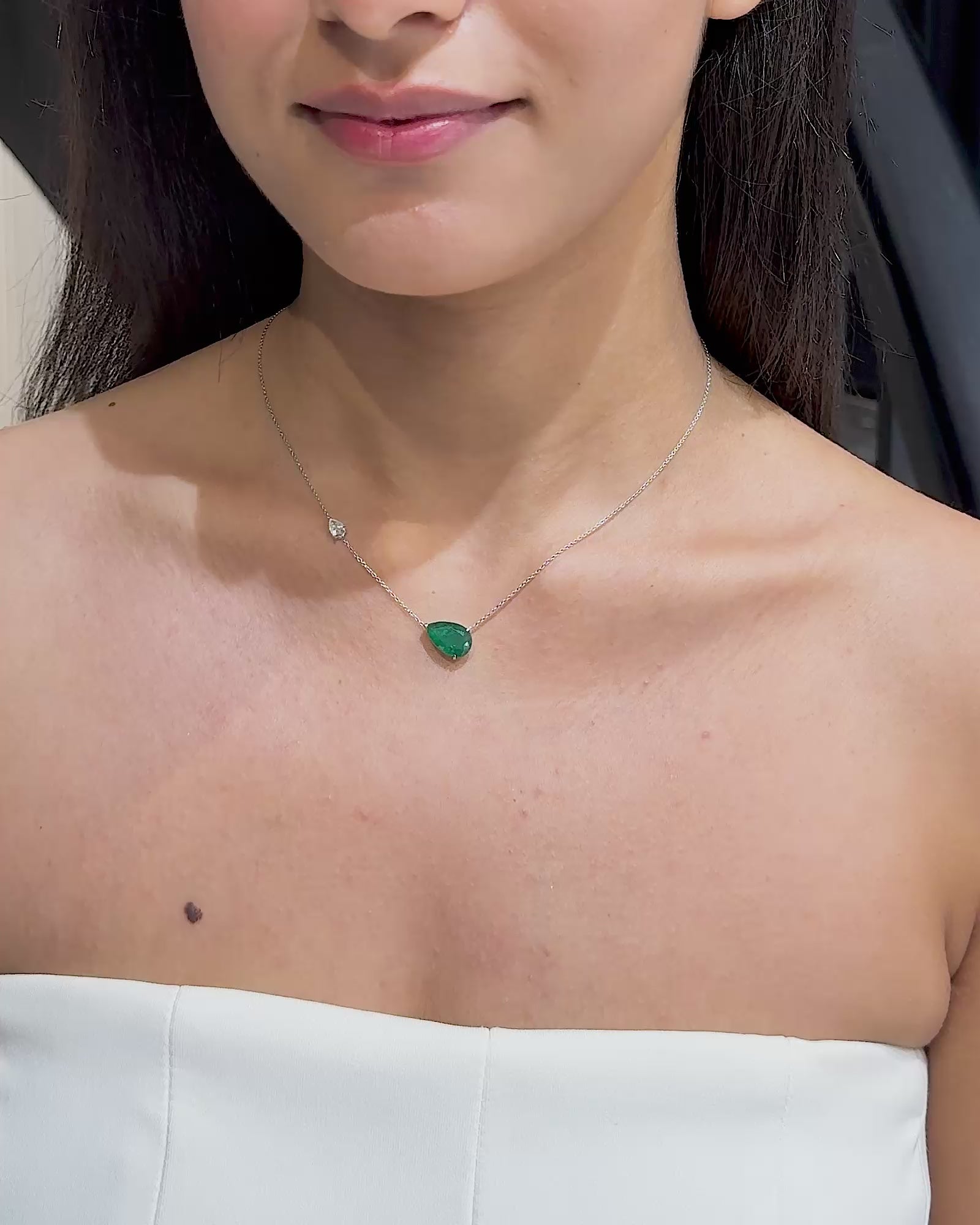 To the moon and back Emerald Pendant