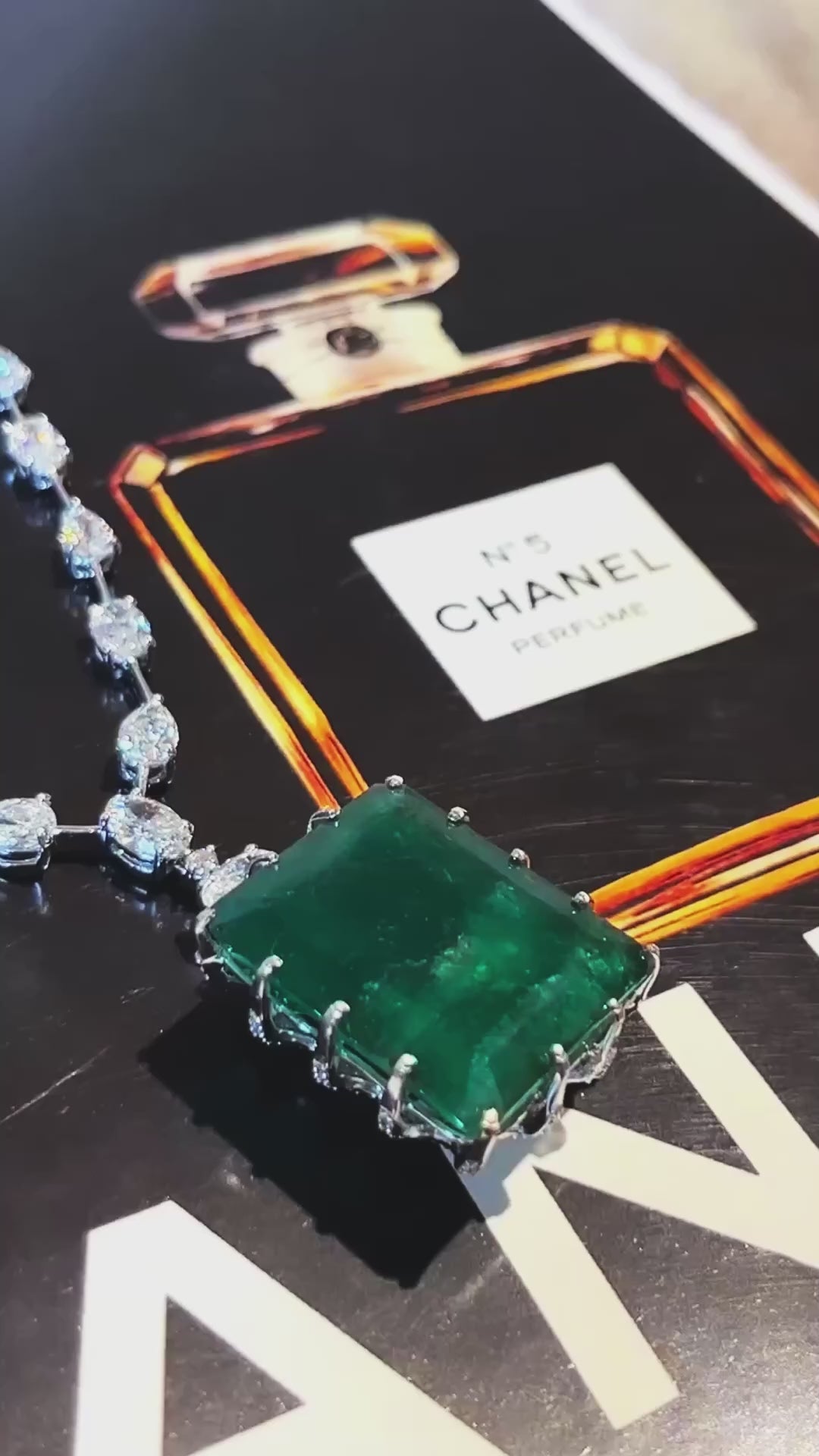 Emerald Revolution String